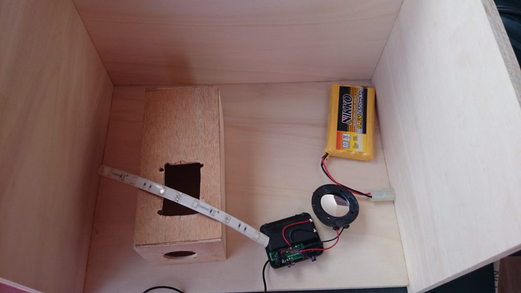 Cajón musical multiusos