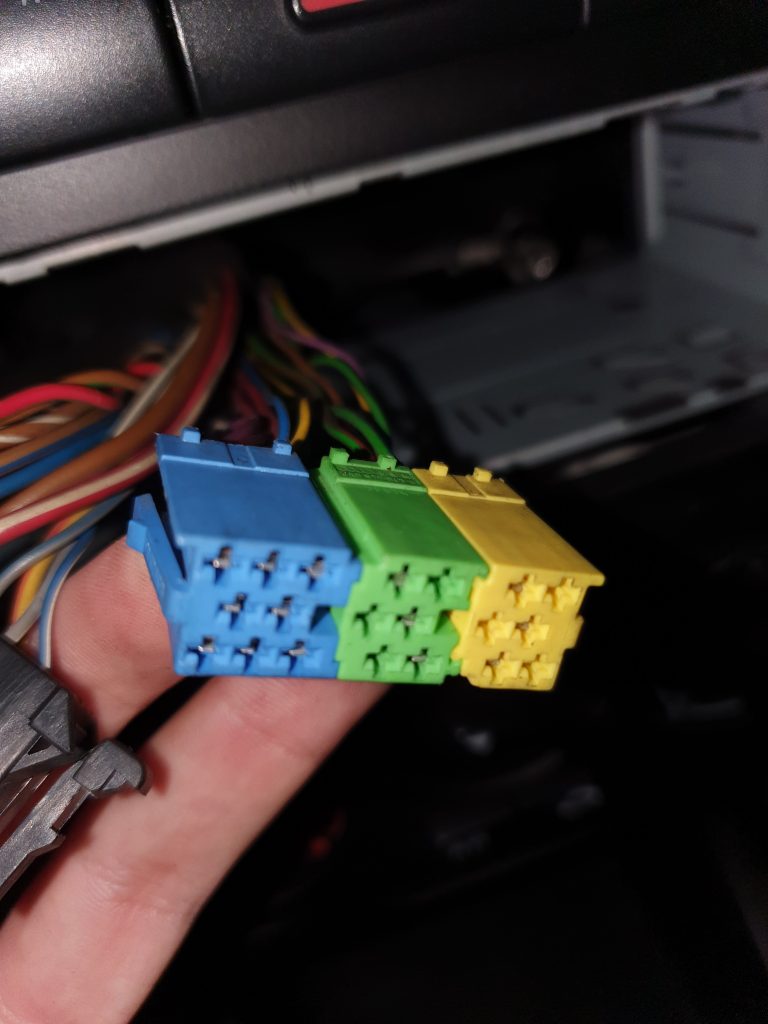 Conectores radio Aura Cd